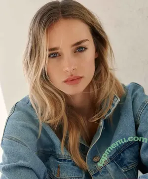  nude photo #0007