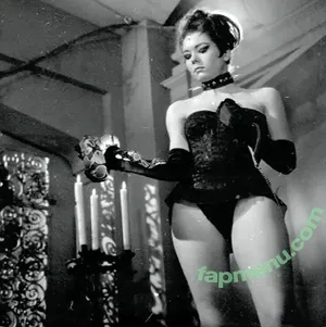 Diana Rigg / diana.rigg nude photo #0022
