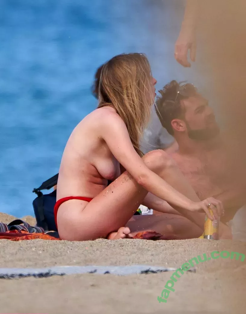 Diana Vickers nude photo #0002 (dianavickersofficial)