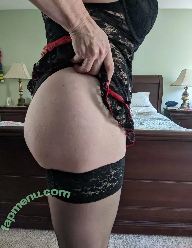 dianathegoddess nude photo #0100 (dianathegoddess10)