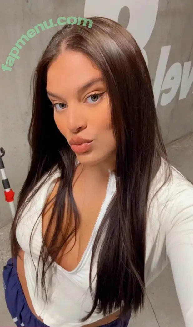 diandradelgado nude photo #0022 (diandradelgado_)