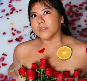 didinorn / officialdidiconn nude photo #0035