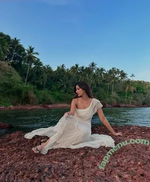 Diksha J Singh / dikshajsingh nude photo #0099