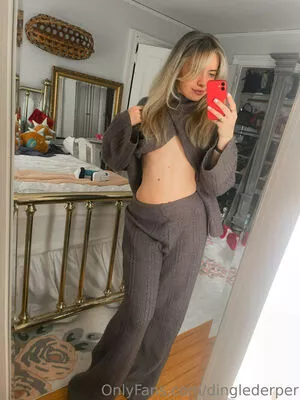 Dinglederper / Tori Deepfakes nude photo #0244