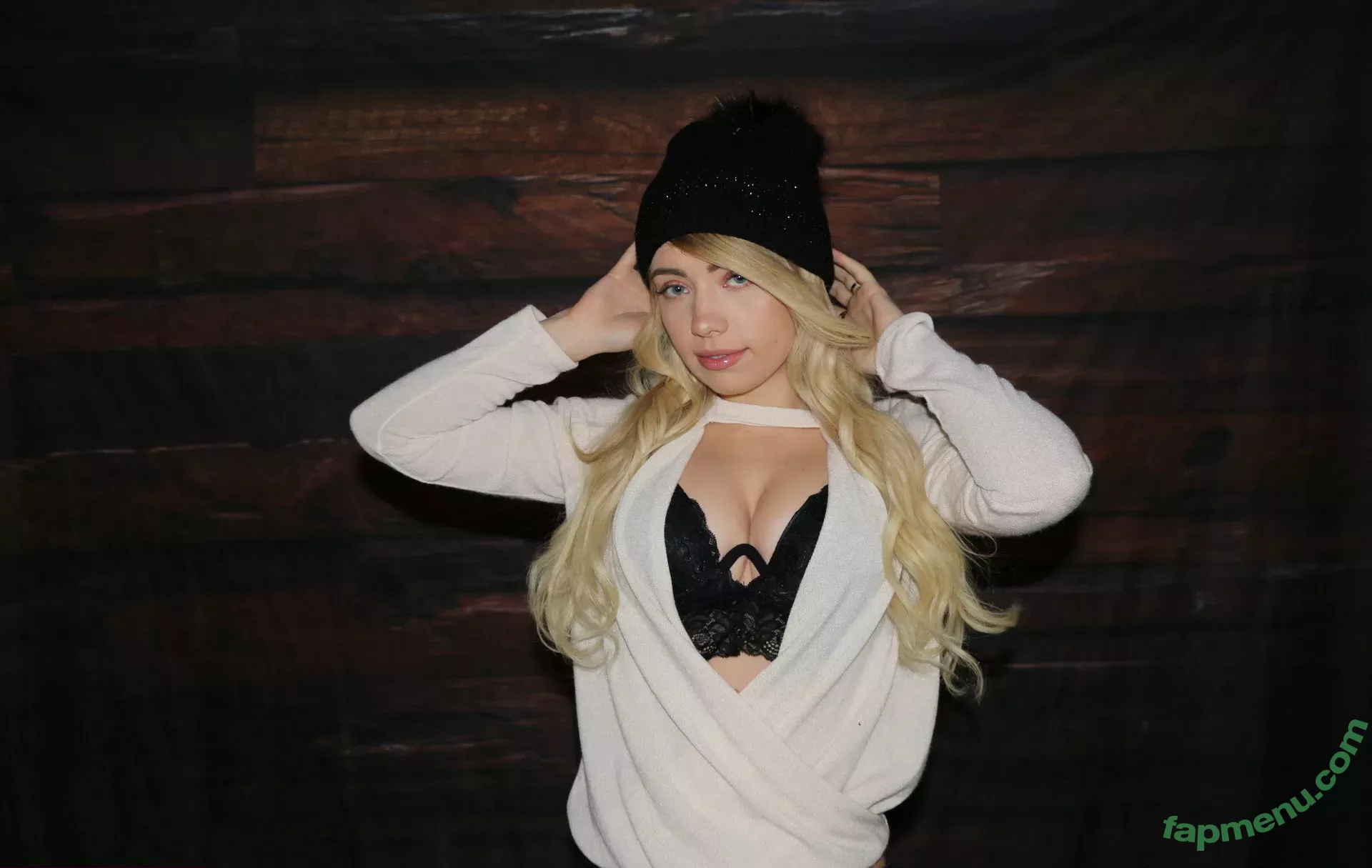 Dinglederper nude photo #0047 (Tori Deepfakes)