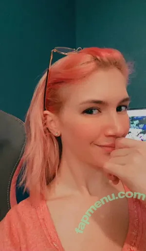  nude photo #0007