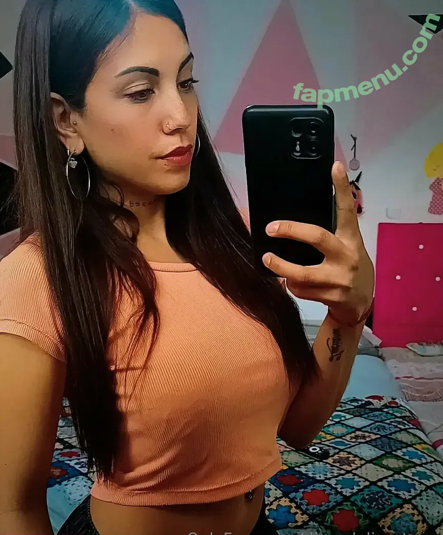 diosadeliranteee nude photo #0005 (diosadeliranteee)