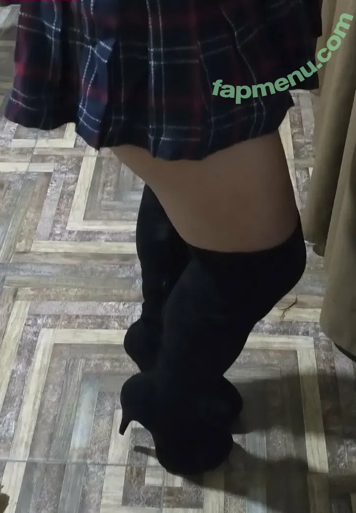 diosamoniliss nude photo #0009 (diosamoniliss)