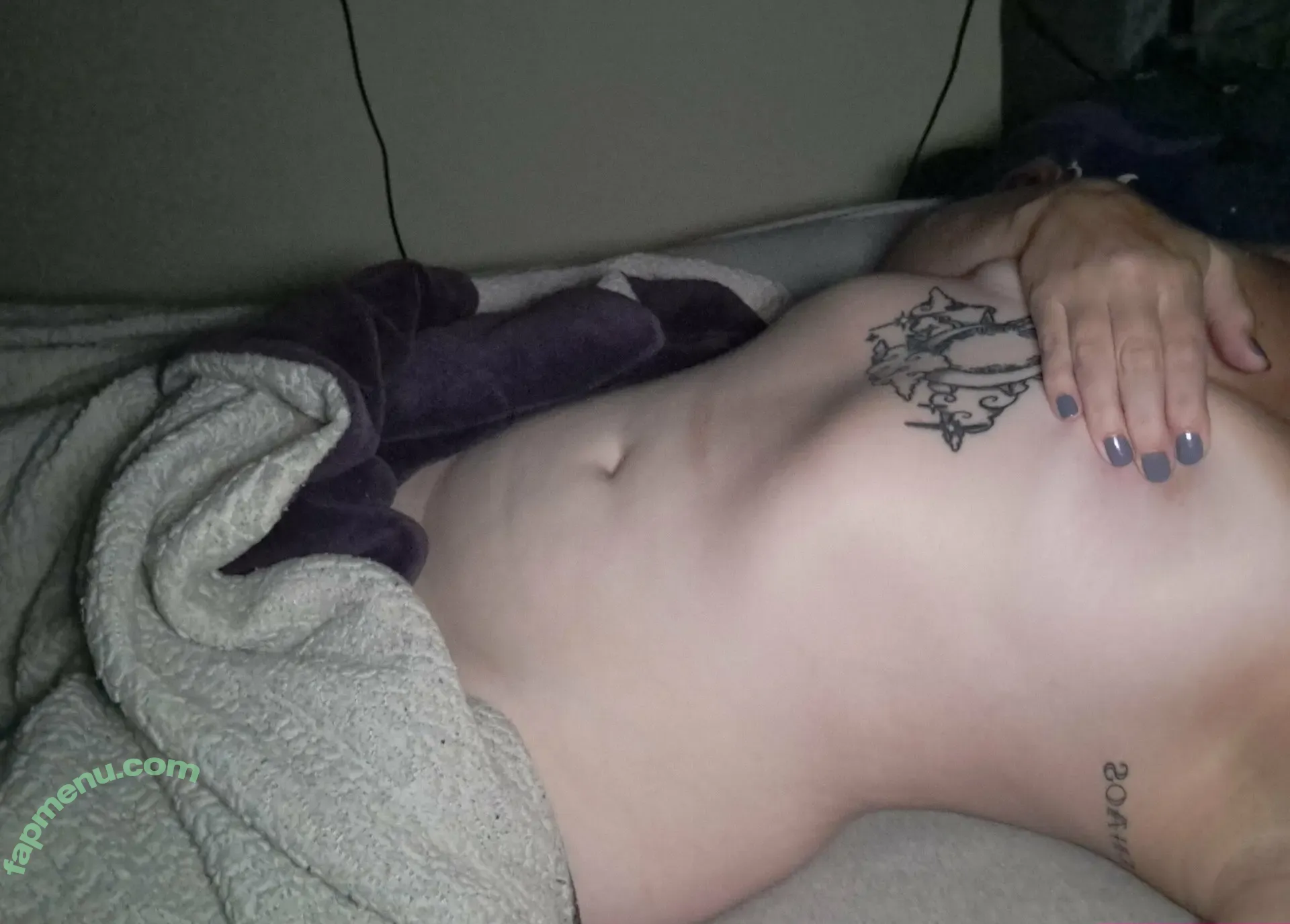 dirtylittleprincess383 nude photo #0007 (dirtylittleprincess383)