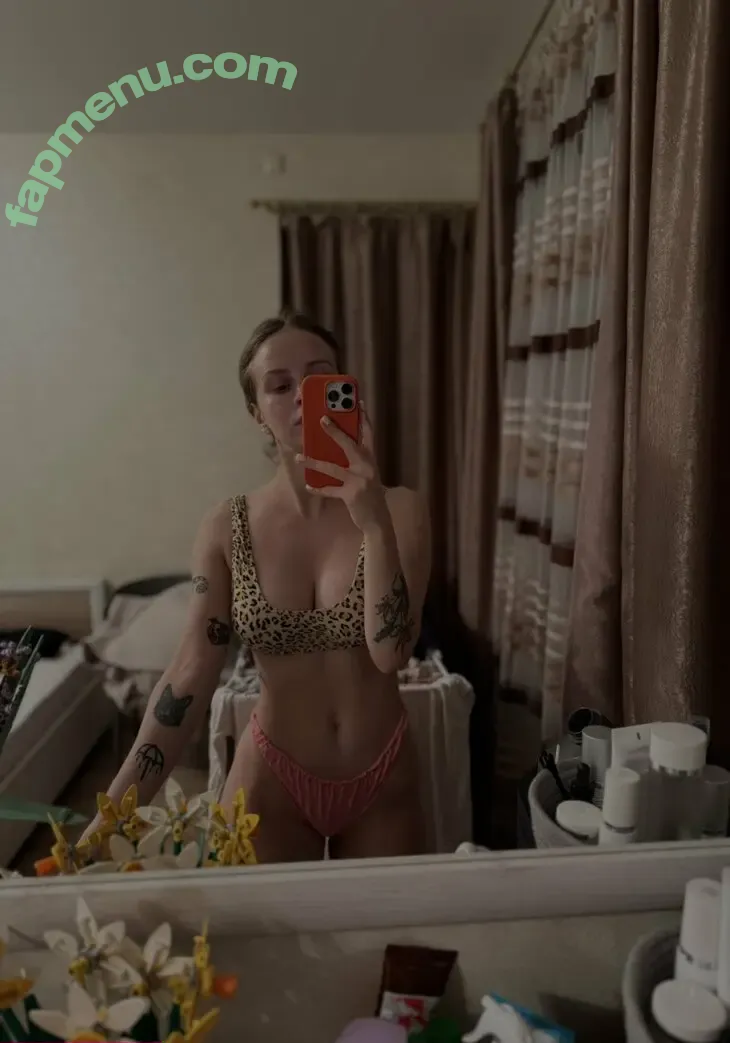 disenchantment nude photo #0245 (disenchantment1 / jnthn_lvngstn)