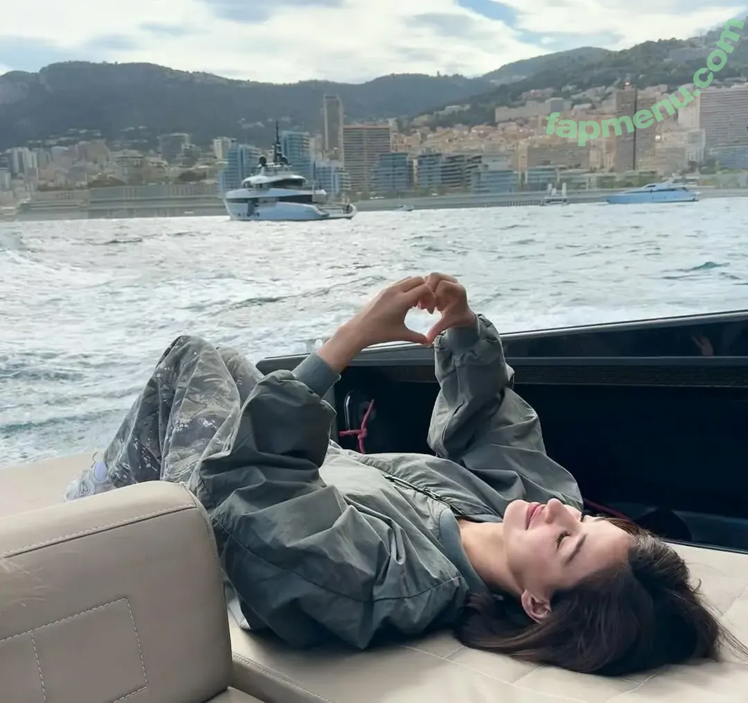 Disha Patani nude photo #0353 (Paatni / dishapatani / dishpatani)