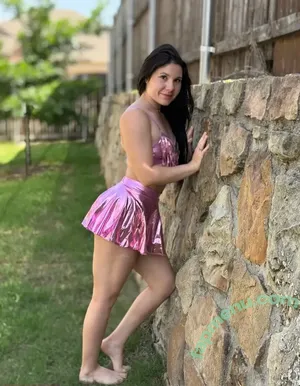 disneyyrose13 / disneyy13rose nude photo #0100