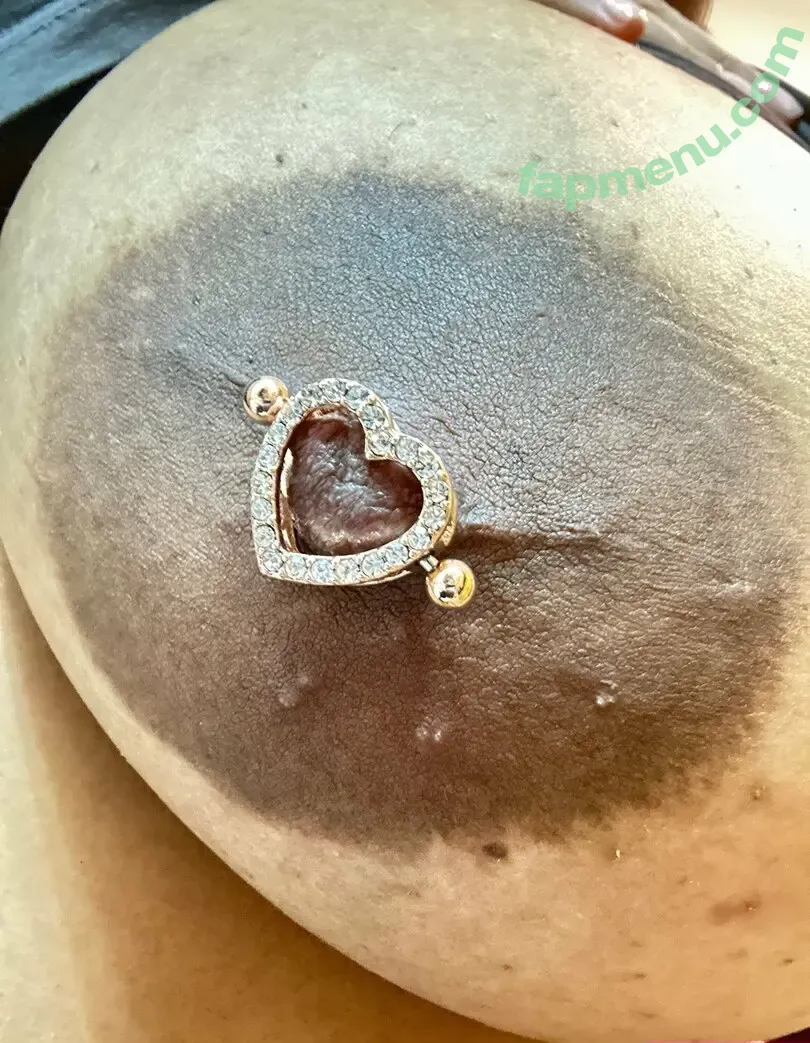 divanice_17 nude photo #0111 (divanicefan)