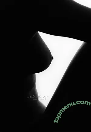 Divya Muraleedharan / Divz_muralee / Sigo_aprendiendo / Touche_esthetique nude photo #0006