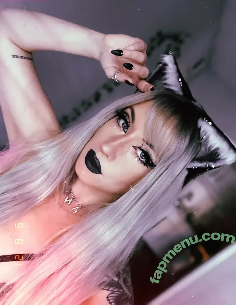 DivyMoon nude photo #0002 (divy.moon)