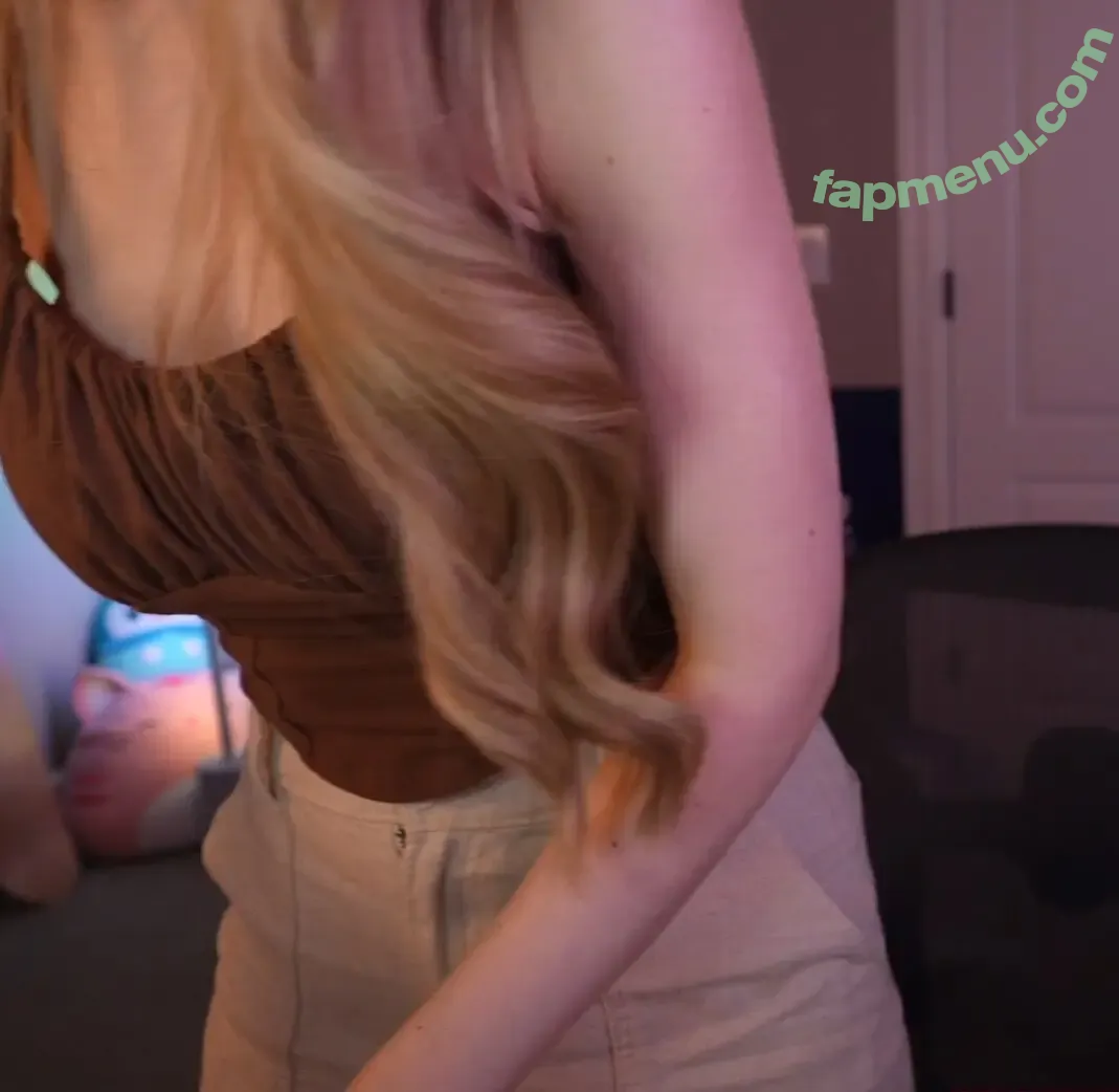 Dizzykitten nude photo #2450 (dizzykitten7 / dizzykittenpaws / thedizzykitten)