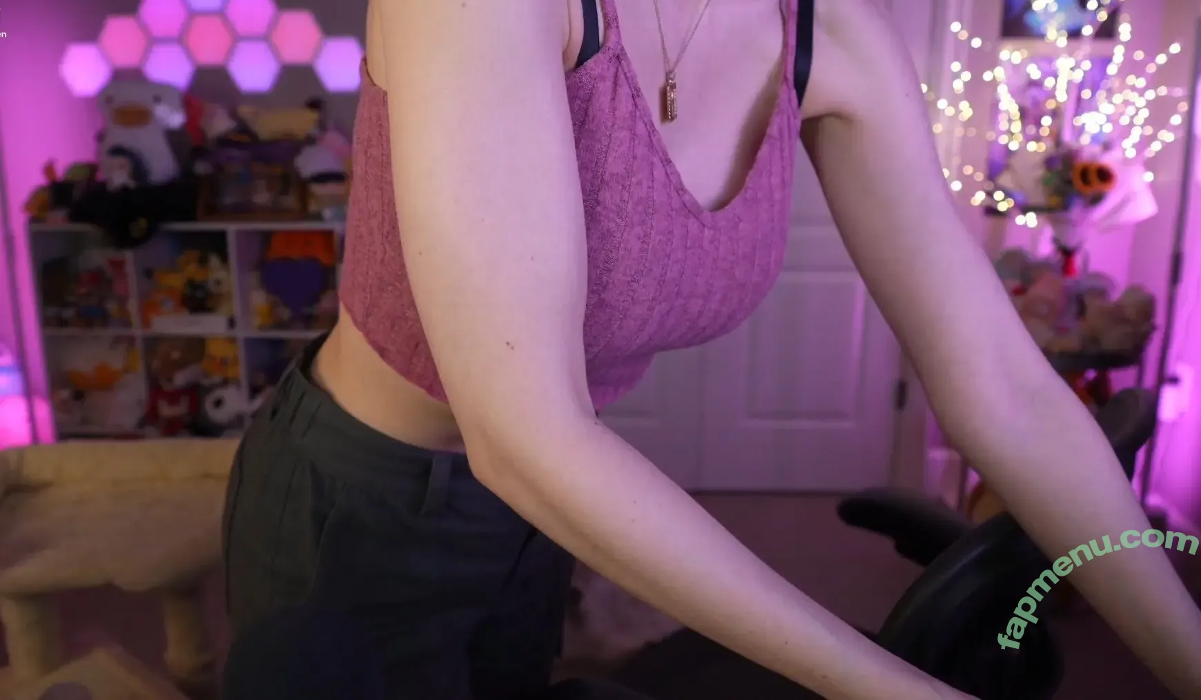 Dizzykitten nude photo #2491 (dizzykitten7 / dizzykittenpaws / thedizzykitten)