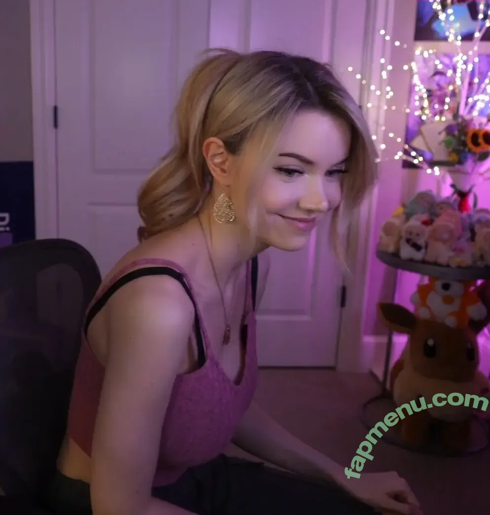 Dizzykitten nude photo #2504 (dizzykitten7 / dizzykittenpaws / thedizzykitten)