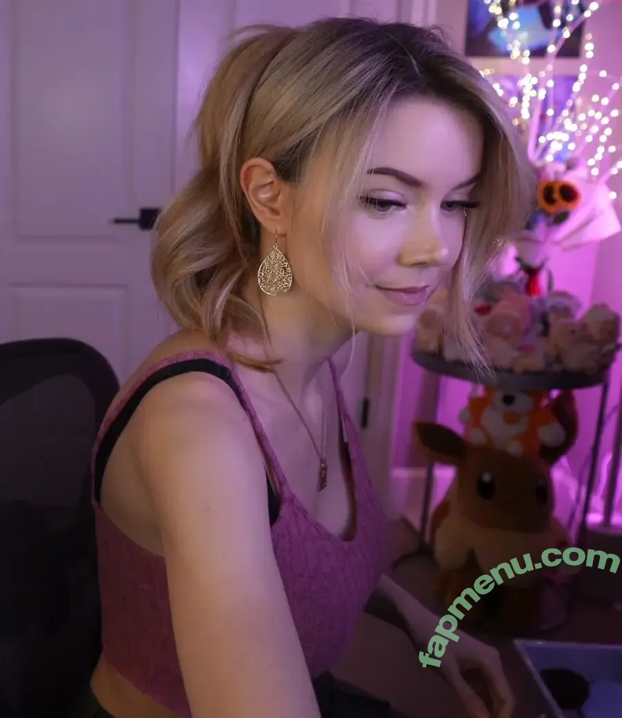 Dizzykitten nude photo #2507 (dizzykitten7 / dizzykittenpaws / thedizzykitten)