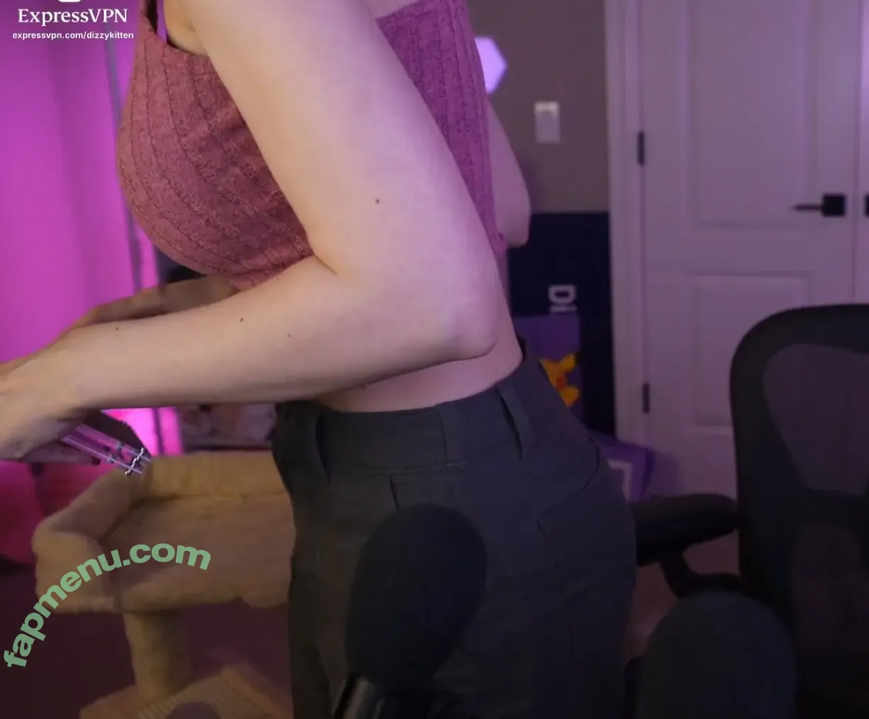 Dizzykitten nude photo #2521 (dizzykitten7 / dizzykittenpaws / thedizzykitten)