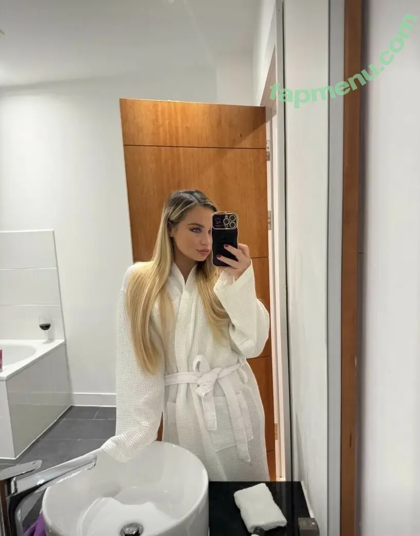 DJ Mel Reeves nude photo #0001 (djmelreeves / mel_reeves)
