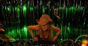 DJMissShelton nude photo #0040