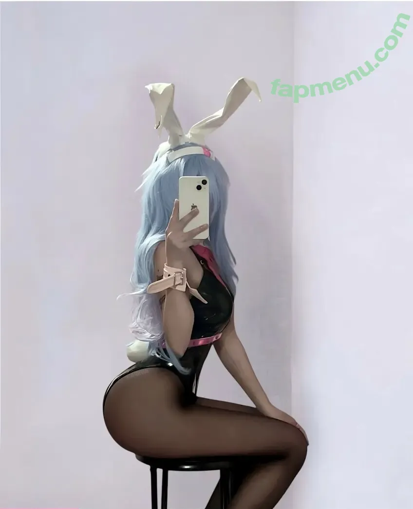 Dollfault nude photo #0002 (Dollfault)