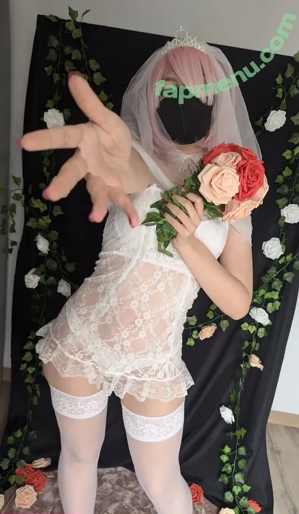 Dolly Liney nude photo #0002 (DollyLiney)