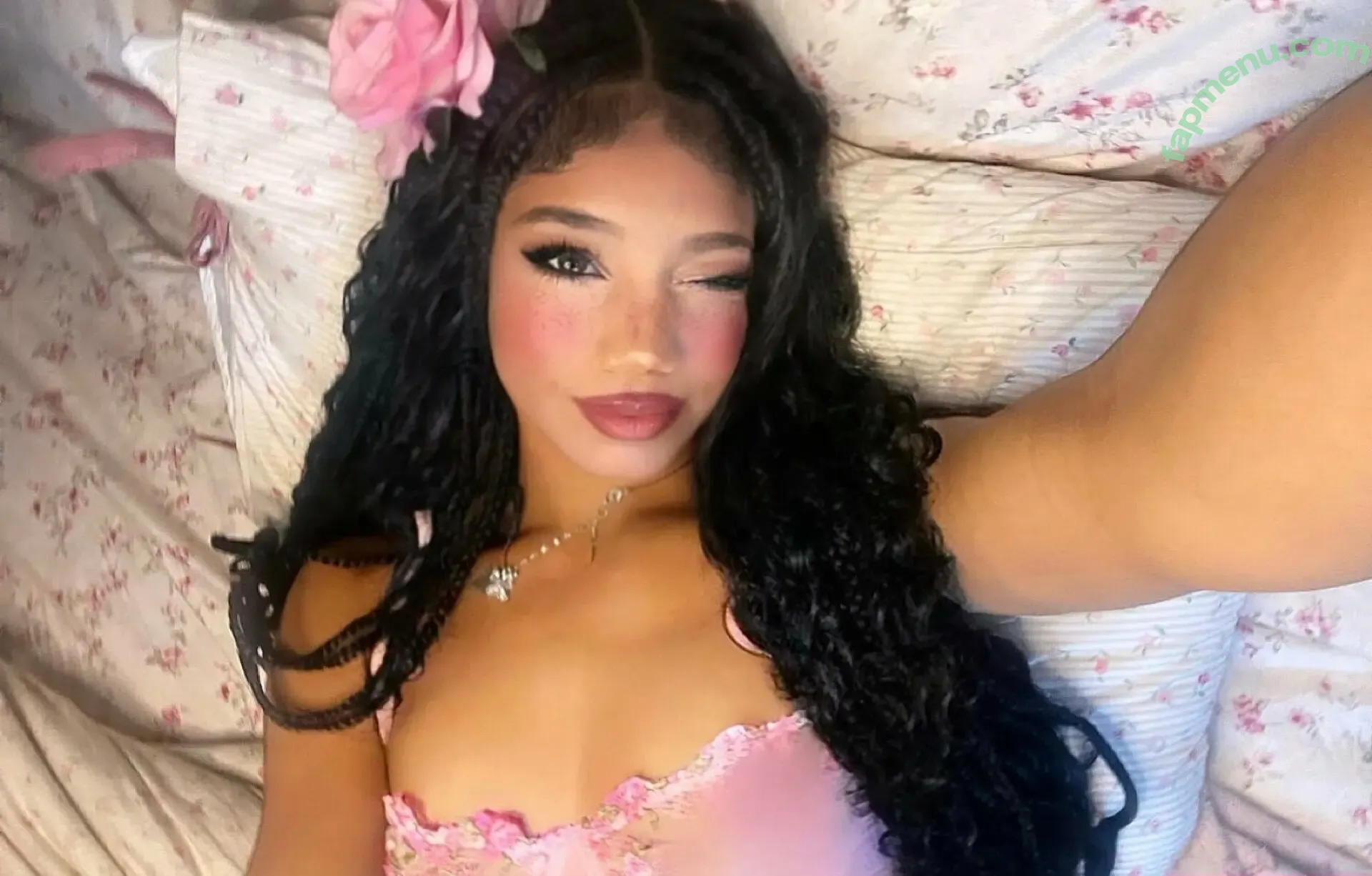 dollybambix nude photo #0028 (dollybambix)