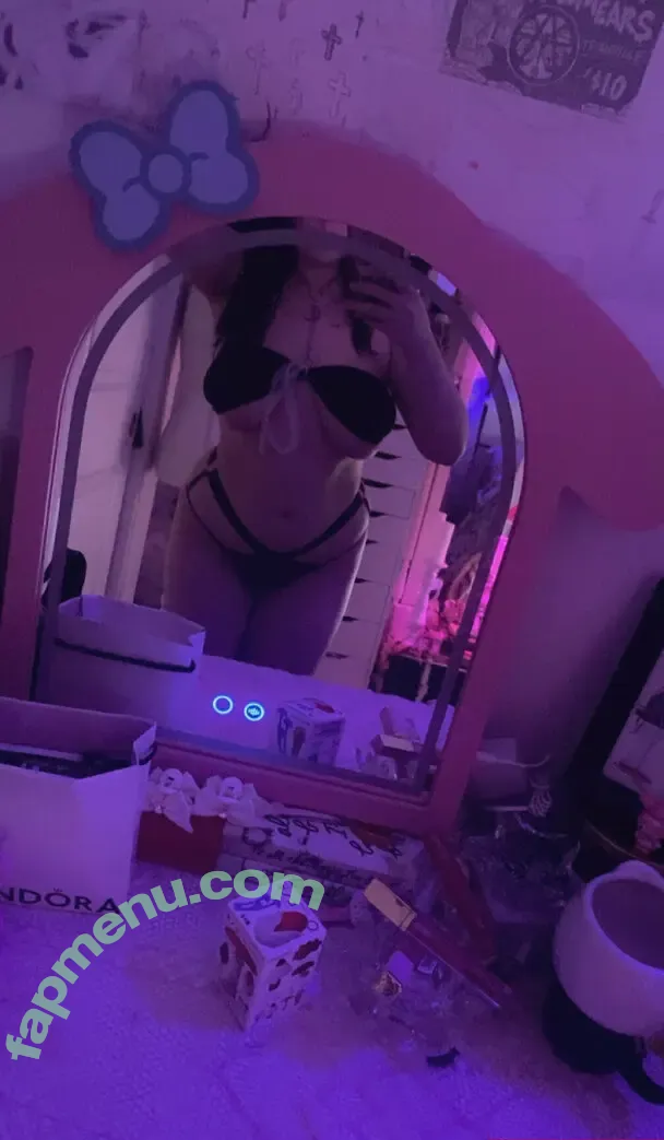 dollygraveee nude photo #0019 (dollygraveee)
