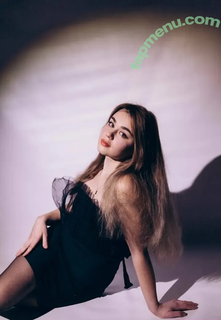dollyluxee nude photo #0016 (dollyluxee)