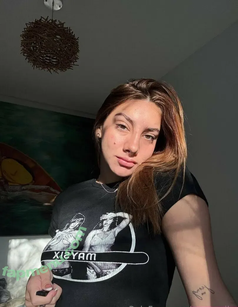 domaprilx nude photo #0108 (domaprile)