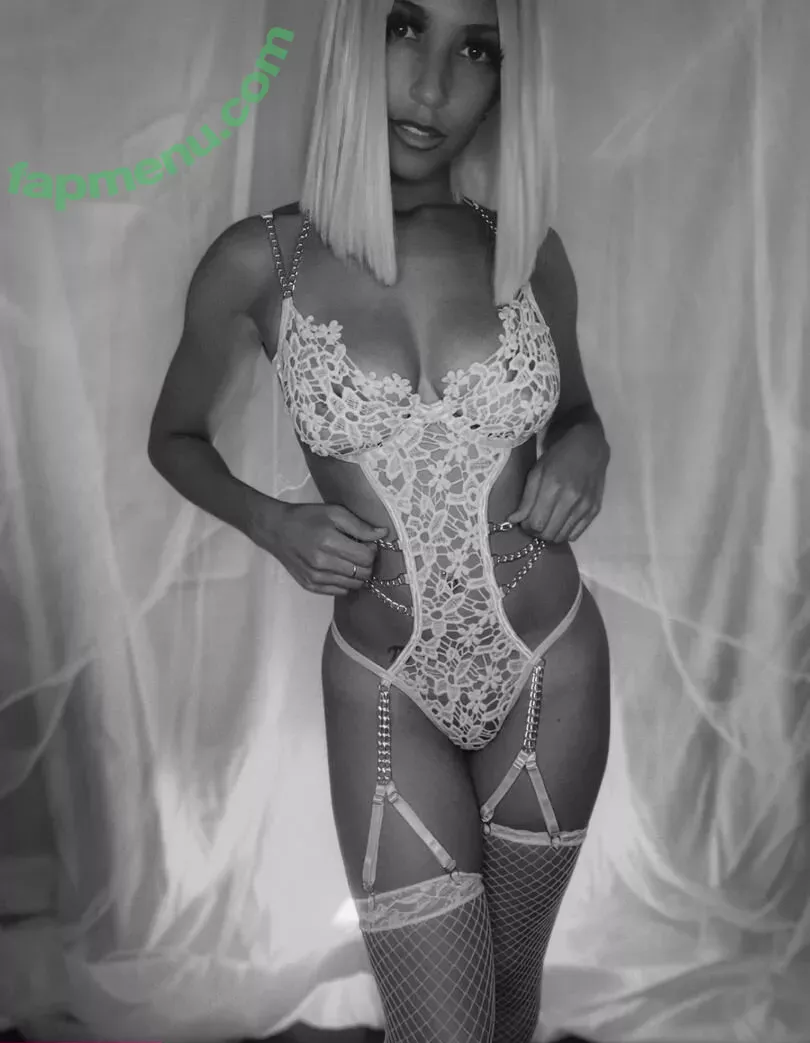 domiversailles nude photo #0141 (domiversailles)