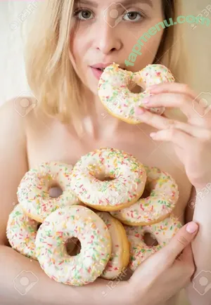  nude photo #0001