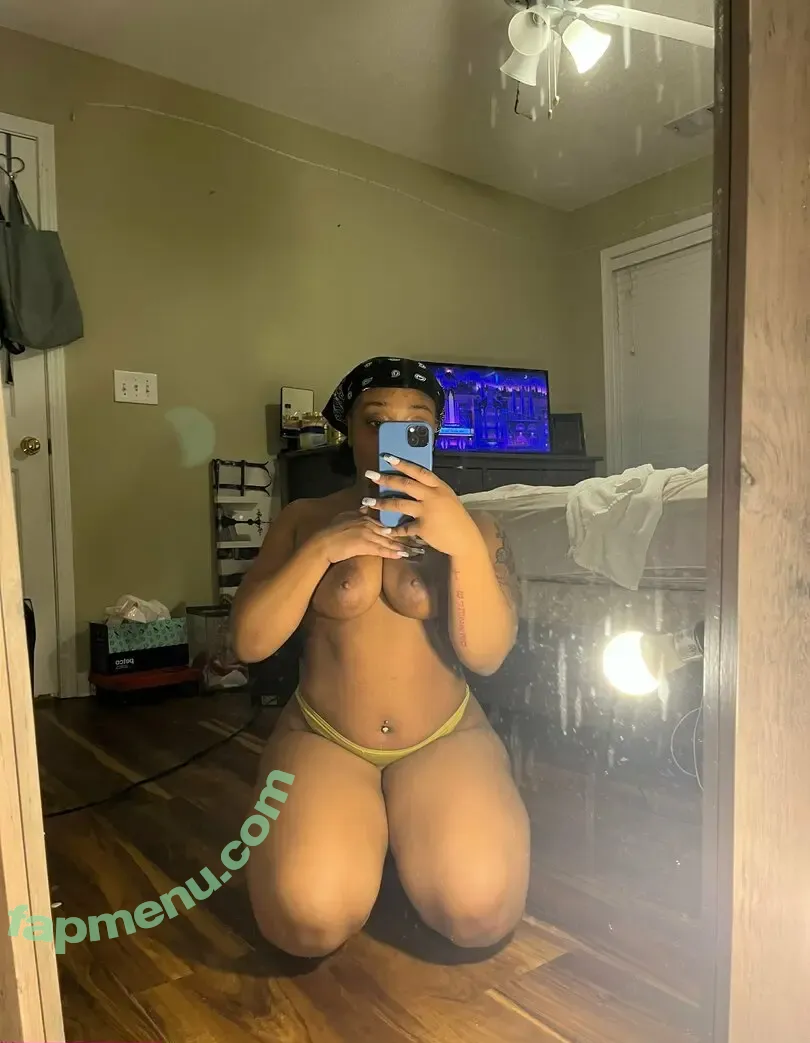 Dopegirlchristina nude photo #0002 (Miss.carter2you2 / ccluyla4x)