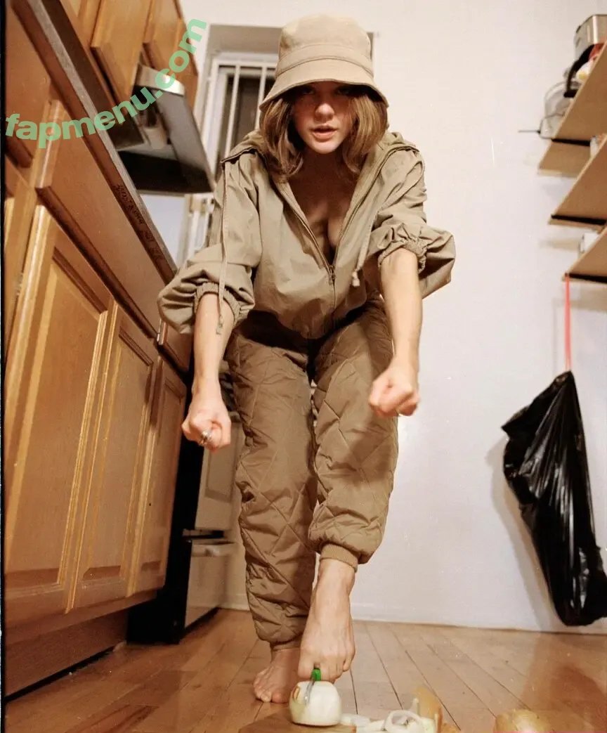 Dora Jar nude photo #0006 (dorajar_)