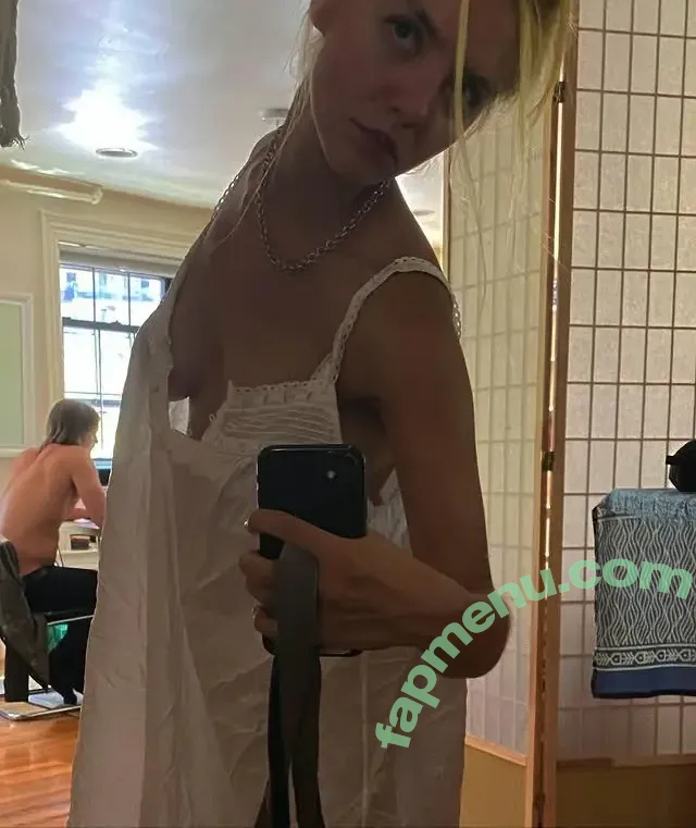 Dora Jar nude photo #0030 (dorajar_)