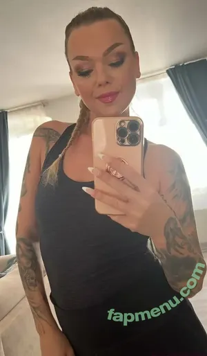 doreensteinertvip / reenofficialmusic nude photo #0004