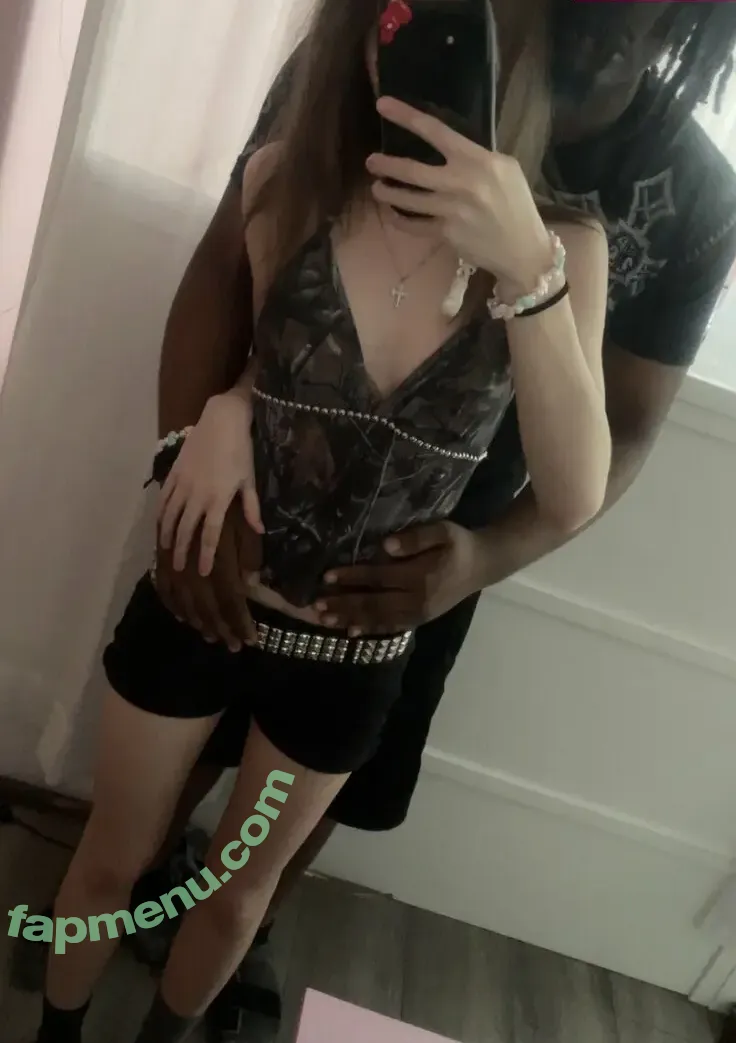 doublekcryystals nude photo #0008 (doublekcryystals)