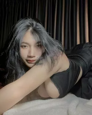 Downy.babyy / callmemeow / meowww19dn / smokinggoddess nude photo #0014