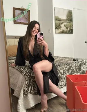  nude photo #0001