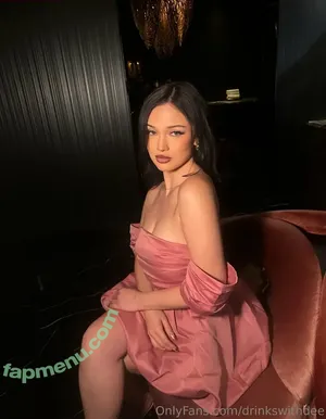  nude photo #0007