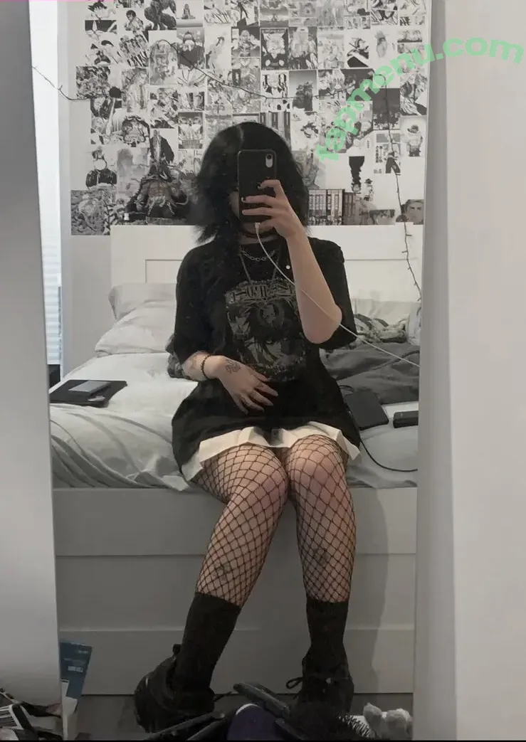 Drowsylio nude photo #0029 (Drowsylio)