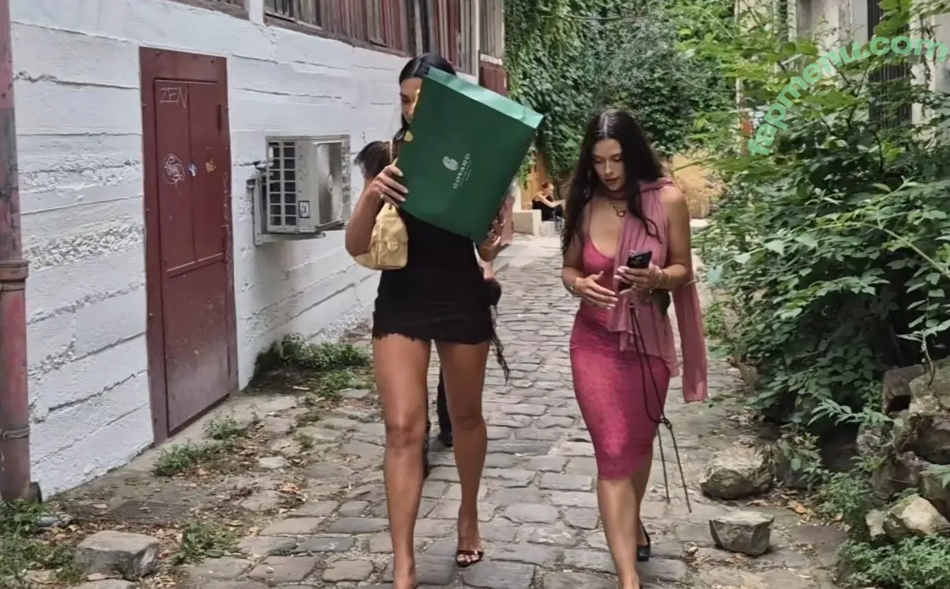 Dua Lipa nude photo #9323 (dualipa / newsong)