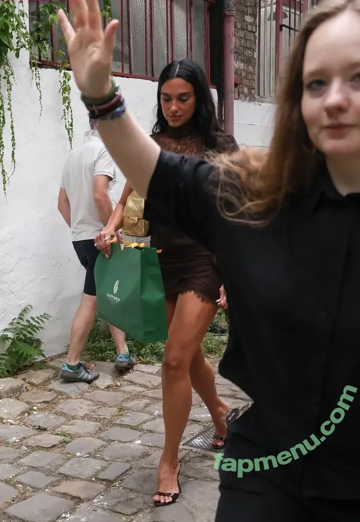 Dua Lipa nude photo #9324 (dualipa / newsong)