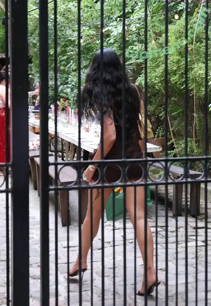 Dua Lipa nude photo #9341 (dualipa / newsong)