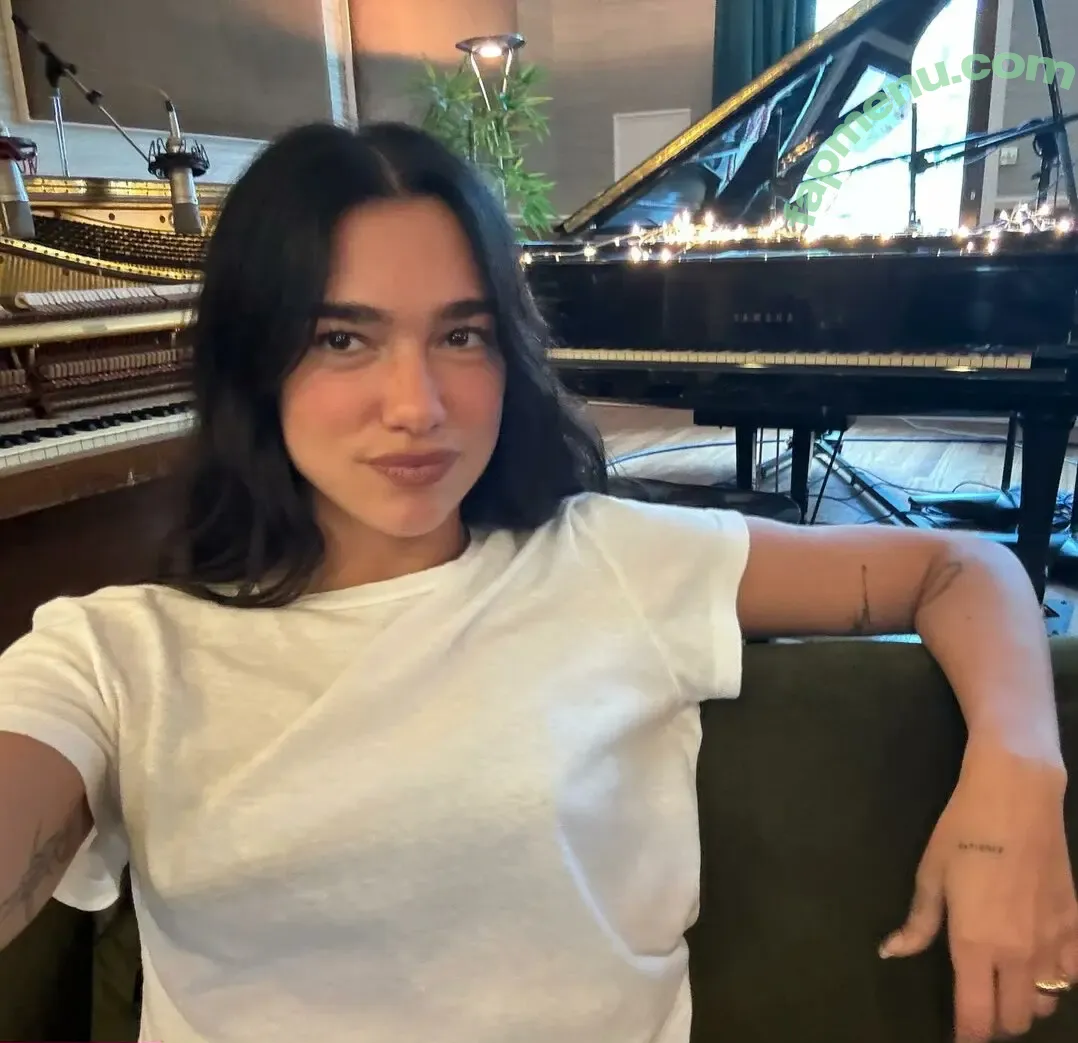 Dua Lipa nude photo #9485 (dualipa / newsong)