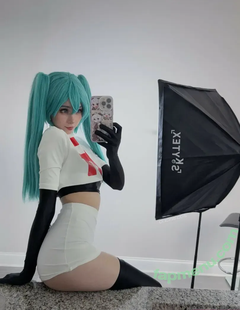 Duckie.Cos nude photo #0295 (Lexi / darlingducky / duckie_cos)