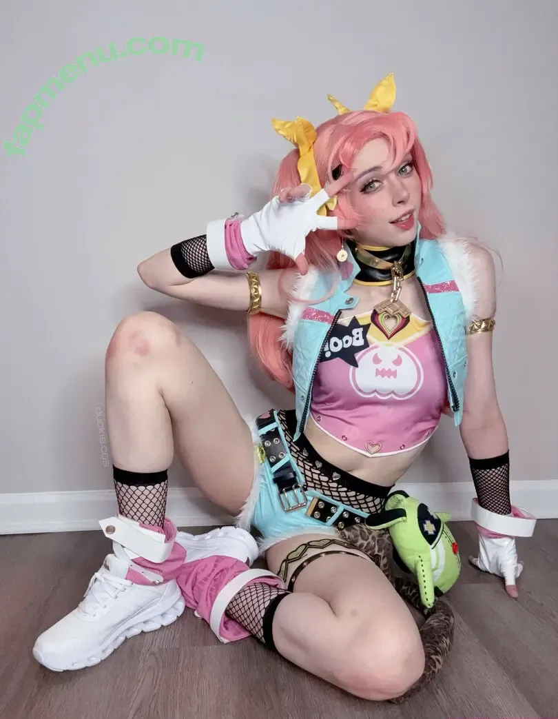 Duckie.Cos nude photo #0333 (Lexi / darlingducky / duckie_cos)
