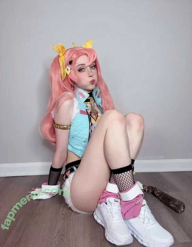 Duckie.Cos nude photo #0336 (Lexi / darlingducky / duckie_cos)